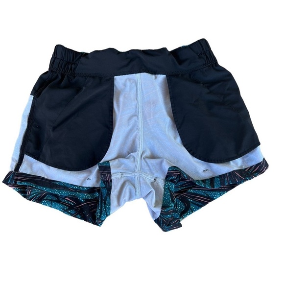 Lululemon Spring Break Away Short II Palm Lace Tofino Teal Multi W7FFPS Size 4 - Picture 4 of 9